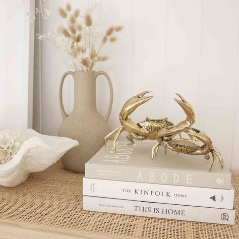 Express Yourself Styling a Bohemian Living Room Sofa Designs For Living Room, Brass Crab, Crab Ornament, Designs For Living Room, Kinfolk Home, Coastal Hamptons, Apartment Decoration, Modern Luxe, Modern Sofa Designs