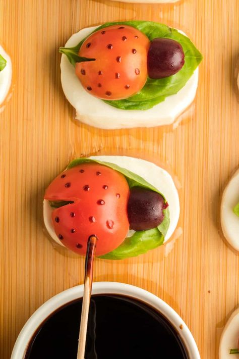 Lady Bug Caprese Appetizers, Ladybug Caprese Appetizer, Caprese Ladybugs, Ladybug Caprese, Alice In Wonderland Tea Party Food, Caprice Salad, Ladybug Appetizers, Caprese Appetizer, Bug Snacks