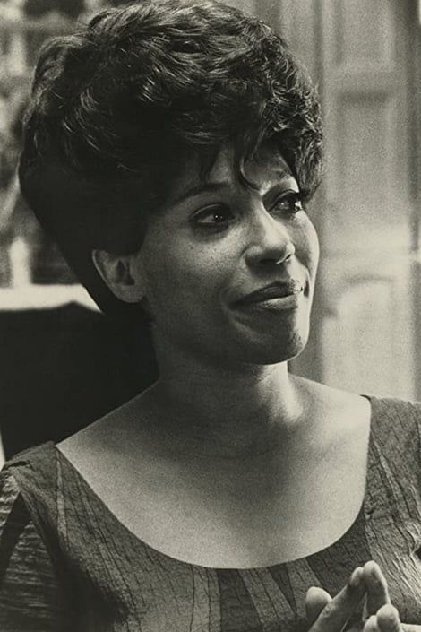 In MEMORY of DIANA SANDS on her BIRTHDAY - Born Diana Patricia Sands, American actress, perhaps most known for her portrayal of Beneatha Younger, the sister of Sidney Poitier's character in the original stage and film versions of Lorraine Hansberry's A Raisin in the Sun (1961). Aug 22, 1934 - Sep 21, 1973 (leiomyosarcoma) Beneatha Younger, A Raisin In The Sun, Raisin In The Sun, Lorraine Hansberry, Wax Statue, Becoming A Doctor, Famous Names, First Language, Kids Tv