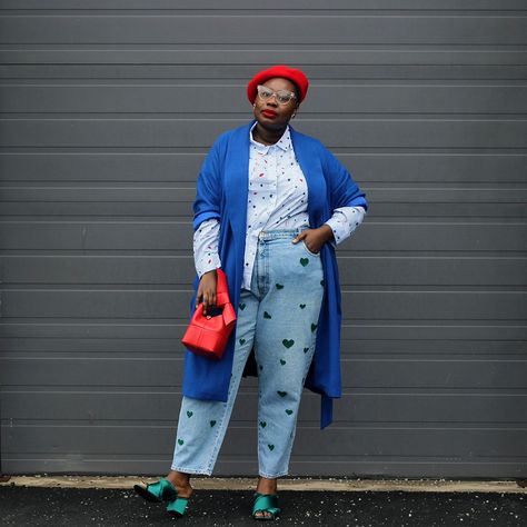 Red Beret Outfit, Hat Trends, Beret Outfit, Red Beret, Beret Style, Paris Inspired, Style Muse, Style Inspiration Winter, High Fashion Street Style