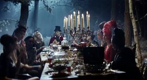 The M&S Christmas Advert Is Quite Bizarre And Slightly Scary (VIDEO) Gothic Dinner, Spooky Dinner, Christmas Adverts, Creepy Decor, Scary Gif, Mad Hatters, Christmas Ad, Mad Hatter Tea, Mad Hatter Tea Party