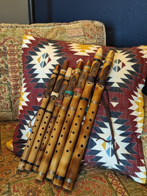 Today we received a fresh batch of these beautiful bamboo flutes by Ray Wood of Island Flutes. They are so sweet sounding and smell absolutely delicious. Yes, we smell each flute. You should, too. 😂😅 Check out these sweet bamboo flutes https://www.jonnylipfordmusic.com/products/bamboo-island-native-american-style-flutes #nativeamericanflute #flautist #flutelife #nativeflute #fluteteacher #flutesofinstagram #fluteplayers #soundtherapy #healingmusic Native American Flutes, Native American Flute Music, Native Flute, Wooden Flute, Bamboo Flute, Recycling Ideas, Native American Flute, Flute Music, Music Heals