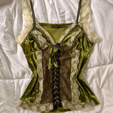 Fairycore Corset, Green Fairycore Summer Top, Green Fitted Fairycore Top, Fitted Fairy Grunge Top, Fairy Grunge Tank Top, Green Corset, Folk Clothing, Look Retro, Swaggy Outfits