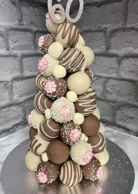 Cake Pop Tower, Cake Pop Bouquet, Brown Cake, Strawberry Ideas, Tower Cake, Cake Bouquet, Cupcake Business, Dipped Strawberries, 1 Cake