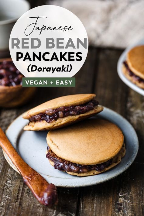 Vegan Dorayaki (Japanese Pancake with Azuki Bean Paste + Black Sesame Filling) Japanese Vegan Breakfast, Vegan Japanese Pancakes, Azuki Bean Recipes Desserts, Japan Vegan Food, Vegan Japanese Dessert, Japanese Food Vegan, Adzuki Bean Recipes, Japanese Dessert Aesthetic, Azuki Bean Recipes