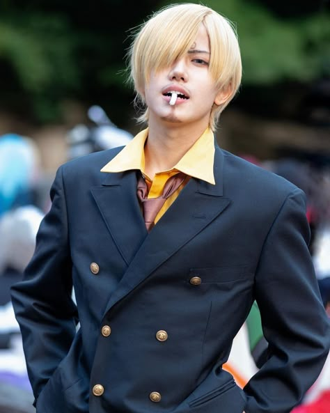 Prince Sanji, Monkey Anime, Sanji Cosplay, Ren Faire Costume, One Piece Sanji, Watch One Piece, One Piece Cosplay, Sanji Vinsmoke, One Piece Man