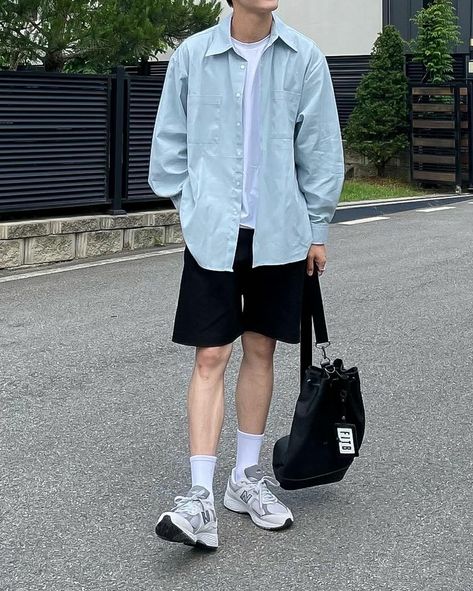 Asian Street Style Men Summer, Korean Street Wear Men Summer, Japanese Men Summer Outfit, Summer Asian Outfits Men, Asian Men Summer Outfit, Asian Summer Outfits Men, Korean Men Summer Outfit, Japanese Outfits Street Style Men, Korean Men Fashion Streetwear