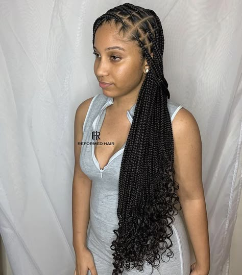 Medium Knotless Braids With Curls At End, Waist Length Knotless Braids Curly Ends, Knotless Braids With Curled Ends, Braids With Curled Ends, Medium Knotless Braids, Braids With Curly Ends, Medium Knotless, Curled Ends, Short Box Braids Hairstyles