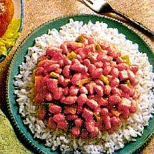 Pink Beans And Rice, Puerto Rican Rice And Beans, Goya Recipe, Puerto Rican Rice, Carribean Food, Puerto Rican Cuisine, Puerto Rico Food, Recipe List, Rice And Beans