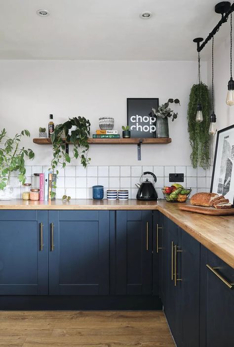 Dark Blue Kitchen Decor, Blue And Dark Wood Kitchen, Navy Kitchen Aesthetic, Kitchen Ideas Dark Blue, Small Dark Blue Kitchen, Blue Kitchen Wooden Worktop, Dark Blue Kitchen Walls, Kitchen Navy Cabinets, Navy Kitchen Walls