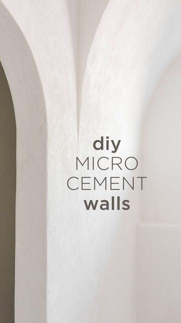 Jenna Sue • Design + DIY on Instagram: "Here’s how we transformed our bathroom walls with microcement 👆🏼 The best part about this stuff is that you can cover essentially ANY surface with minimal/no prep, you don’t need fancy tools or experience to DIY, and it’s incredibly cost effective! You can find the full tutorial on my blog (link in bio) and more in my Concrete Walls story highlight. Who is planning to try this at home?? 🙋‍♀️" Concrete Walls Diy, Microcement Walls, Micro Concrete, Micro Cement, Cement Bathroom, Flood Prevention, Concrete Wall Texture, Cement Texture, Jenna Sue