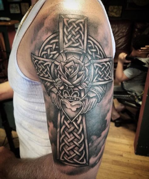 Irish Jay Tattoo on Instagram: “CELTIC CROSS BY IRISH JAY ☘️ #celticcross #celtic #celticrosstattoo #celtictattoos #irish #irishtattoos #claddaghtattoo #claddagh…” Tattoo Cross Ideas, Wales Tattoo, Irish Cross Tattoo, Celtic Cross Tattoo For Men, Jay Tattoo, Adam Tattoo, Cross Images, Celtic Sleeve Tattoos, Claddagh Tattoo