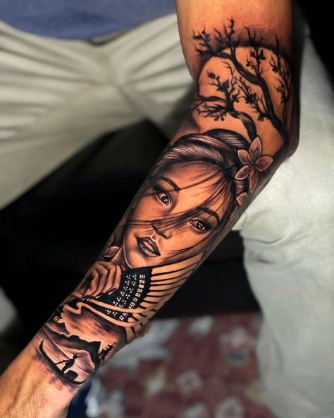 Jesus Tattoo Sleeve, Japanese Warrior Tattoo, Koi Tattoo Sleeve, Unique Half Sleeve Tattoos, Geisha Tattoo Design, Realistic Tattoo Sleeve, Pretty Hand Tattoos, Men Tattoos Arm Sleeve, Red Ink Tattoos