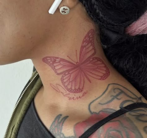 Flower Neck Tattoo, Butterfly Neck Tattoo, Cute Thigh Tattoos, Hand And Finger Tattoos, Pretty Hand Tattoos, Neck Tattoos Women, Butterfly Tattoos For Women, Black Girls With Tattoos, Tattoos For Lovers