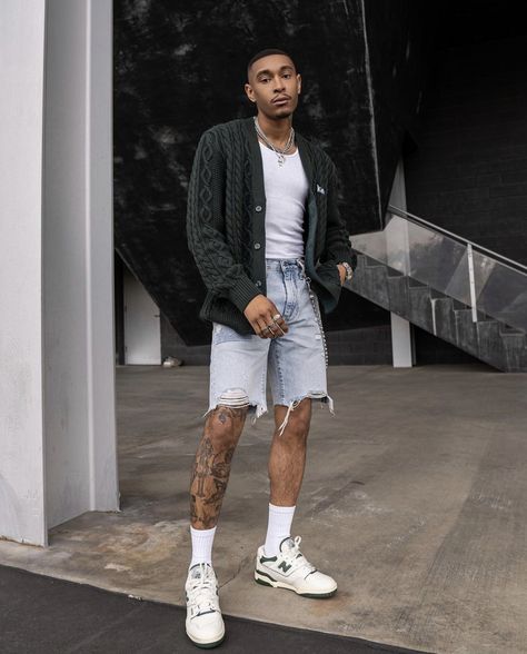 Cardigan With Shorts Outfit Men, Summer Cardigan Outfit Men, Mens Jean Shorts Outfits, Shorts And Cardigan Outfit, Cardigan And Shorts Outfit, Darion Benzo, Cardigan Outfit Summer, Summer Style Ideas, Famous On Instagram