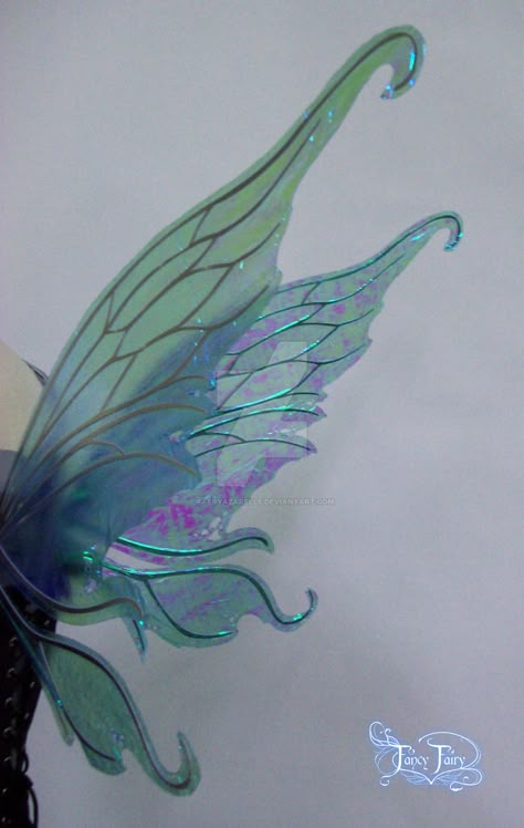 Fairy Wings Aesthetic, Blue Fairy Wings, Godmother Dress, Fairy Wings Costume, Water Fairy, Fairy Aesthetic, Blue Fairy, Fairies Elves, Iridescent Blue