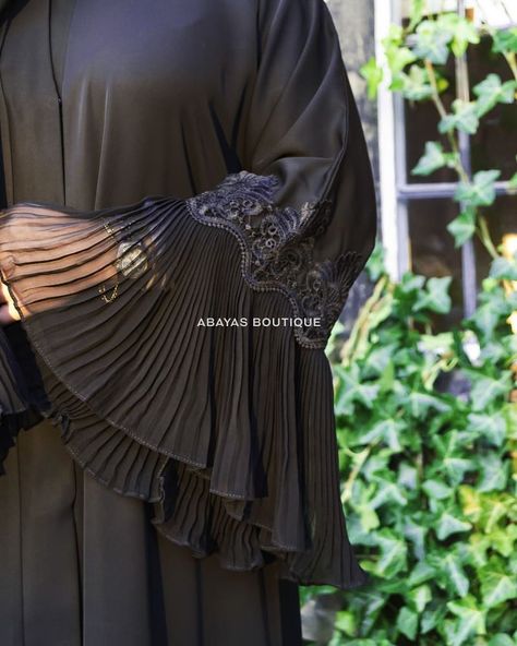 Abayas Boutique on Instagram: “The All important Close Up  The New Lavish Flutter Open Abaya is the ultimate lace Abaya.  https://abayasboutique.com/en/open-…” Abaya Fashion Modern, Lace Abaya, Black Abaya Designs, Abaya Fashion Dubai, Pakistan Dress, Kids Dress Collection, Open Abaya, Stylish Short Dresses, Iranian Women Fashion