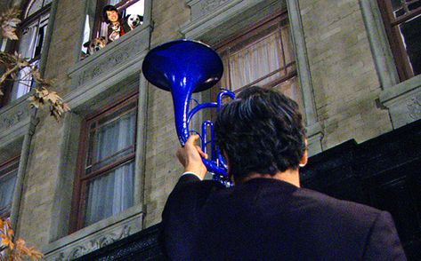 It's not the yellow umbrella. It has always been the blue french horn. How I Met Your Mother #himym Ted E Robin, Ted Himym, Ted And Robin, Marshall And Lily, How Met Your Mother, Robin Scherbatsky, Ted Mosby, How I Met Your Mother, Comedy Show