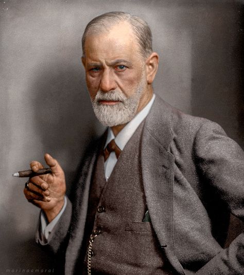 Sigmund Freud Colorized Historical Photos, Colorized Photos, Quantum Mechanics, Sigmund Freud, Aishwarya Rai, Black N White Images, Philosophers, Black White Photos, Grace Kelly