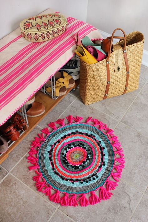 Weave a fringed, circle rug for your favorite space. Get the full tutorial over at www.aBeautifulMess A Rug, Circle Rug, Weekend Projects, Diy Rug, Beautiful Mess, Main Game, Rag Rug, On The Floor, Loans