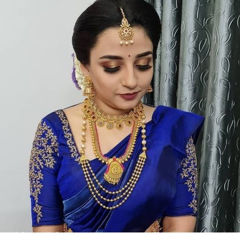 Dark Blue Aari Work Blouse, Dark Blue Blouse Aari Work Designs, Dark Blue Blouse Designs, Bride Blouse, Blue Work Blouse, Designer Sleeves, Brocade Blouse Designs, Maggam Blouses, Blue Blouse Designs