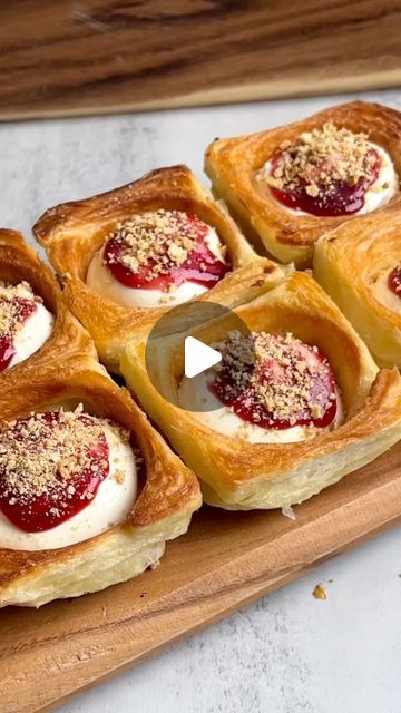 Zoha Malik on Instagram: "2022 REWIND: CHEESECAKE CROISSANT CUPS COMING IN AT #4! To everyone thirsting over these, I see you!! 🤤 and I wanna make more of these but can’t decide on the flavor so please comment some ideas below 😫 Inspired by @bunsfromhome 🤤 Servings: 9 Ingredients: - 9x16” prepared croissant dough sheet (you can sub puff pastry) - 1 egg + 1 tbsp milk for egg wash - 350g cream cheese (12oz), room temp - 100g sugar - 1 tsp vanilla - 1/4 tsp salt - 2-3 tbsp lemon juice - 130g sour cream - 130g heavy cream, whipped to medium peaks - 4 tbsp berry jam - 2 tbsp water - 1 tbsp sugar - 2-3 Graham crackers Method: - Brush butter on an upside down muffin pan - Remove 3x16” of the croissant sheet and place in the fridge. Divide the remaining 6x16” into 9 strips along the lengt Croissant Dough Ideas, Croissant Cups, Cheesecake Croissant, Pastry Dough Recipe, Trying Your Best, Carrot Cake Bars, Dough Ideas, Cheese Croissant, Croissant Dough