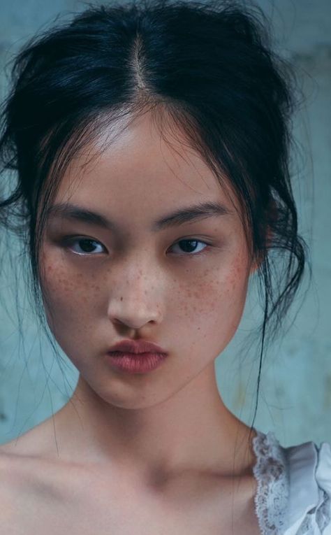 Jing Wen, Portrait Inspiration, Interesting Faces, 인물 사진, Drawing People, Pretty Face, Woman Face, Character Inspiration, Beauty Women