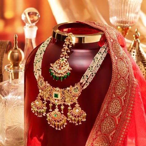 Shop from our biggest collection of jewellery suited for Muslim weddings. Select your bridal necklaces, bangles, earrings and rings from our exclusive collection here at Kalyan. Muslim Jewellery, Bridal Necklaces, Wedding Jewellery Designs, Religious Ornaments, Fashion Illustration Tutorial, Illustration Tutorial, Muslim Wedding, Wedding Jewellery, Religious Jewelry