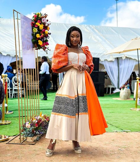 Sepedi Traditional Dresses For Black Women's Seshweshwe Dresses, Sepedi Traditional Attire, Xhosa Traditional Dresses, Sepedi Traditional Dresses, Xhosa Attire, South African Traditional Dresses, African Weddings, Traditional Attires, Fashion Traditional