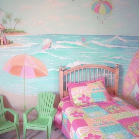 Surfer Girl Room, Surfer Girl Bedroom, Beach Themed Bedroom, Coconut Dream, Tropical Girl, Tropical Bedrooms, Barbie Summer, Themed Rooms, Beach Room