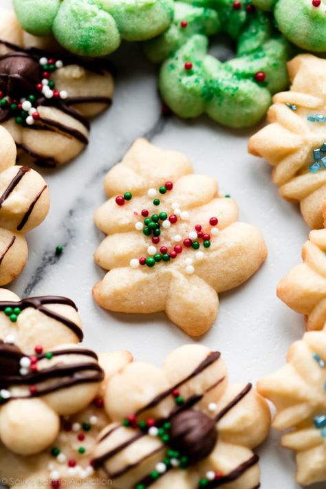 Sallysbakingaddiction Christmas Cookies, Pressed Cookies, Christmas Spritz, Cookie Press Recipes, Christmas Spritz Cookies, Easy Cookie Dough, Pb Cookies, Spritz Cookie Recipe, Cookie Recipe Video