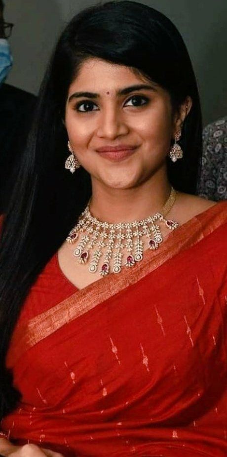 Close Up Face, Megha Akash, Rihanna Looks, Attractive Eyes, New Saree Blouse Designs, Actress Without Makeup, Female Led, New Saree, Indian Wedding Jewelry