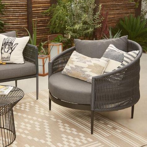 Comfortable Outdoor Chairs, Gray Patio Furniture, Grey Outdoor Furniture, Comfortable Patio Furniture, Circle Chair, Cuddle Chair, Cabin Chic, Outdoor Patio Chairs, Outdoor Chair