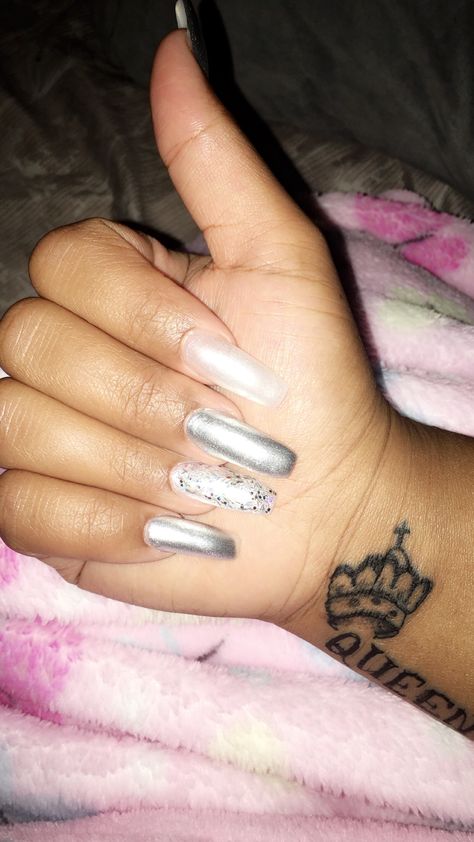 #Nails #Glitter #Winter #Platinum #Icey Nails Glitter, Platinum, Glitter, Nails, Silver