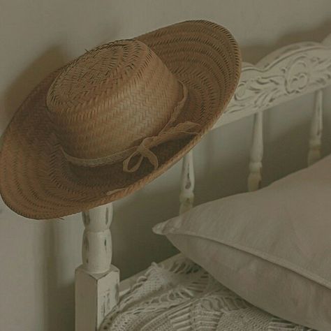 Straw Hat Aesthetic, Cottagecore Life, Beige Palette, Velvet Revolver, Cowboy Coffee, Strawberry Shortcake Characters, Album Aesthetic, Cosy Interior, Hat Aesthetic