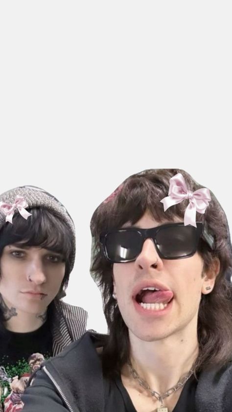 JAKE AND JOHNNIE!!!! Jake And Johnnie, Cute Emo Guys, Fangirl Problems, Johnnie Guilbert, Emo Guys, Cute Emo, Pretty Birthday Cakes, Sam And Colby, Celebrity Crush