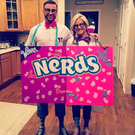 Nerdalert! #couplescostume #Halloween #DIY #candy #nerds #Wonka #costume #party Candyland Halloween Costume Diy, Nerds Candy Costume Diy, Nerds Halloween Costume, Candy Bar Costume Diy, Candy Themed Halloween Costumes, Diy Candy Halloween Costumes, Candy Halloween Costume Group, Candy Costumes Diy, Nerds Candy Costume