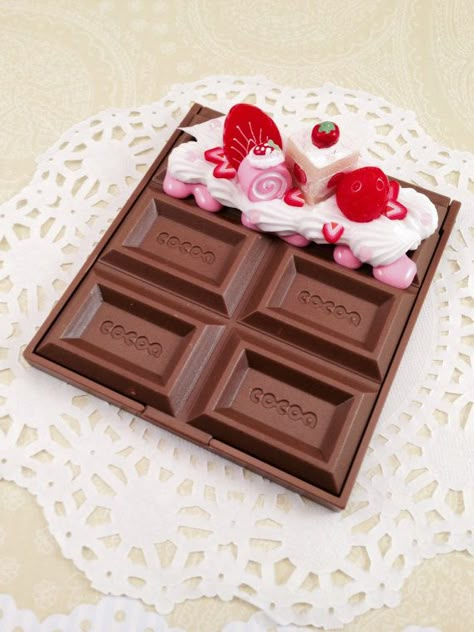 Strawberries and Cream Chocolate Bar Decoden Mirror by Lucifurious, $12.00 Strawberry Chocolate Bar, Decoden Mirror, Choco Biscuit, Chocolate Girl, Sweet Cafe, Chocolate Girls, Mirror Compact, Strawberry Chocolate, Candy Jewelry