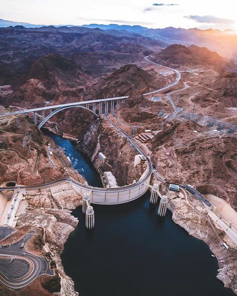 #HooverDam with 🚁 @maverickhelicopters and @copterpilot Nevada Desert, Hoover Dam, Hydro Electric, Epic Journey, City Landscape, Blog Instagram, Famous Places, Civil Engineering, Urban Design