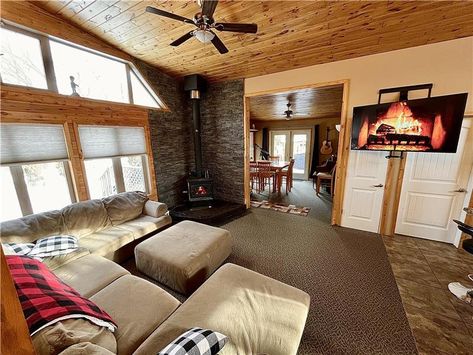 Summer Resort, Gull Lake, Manitoba - Gull Lake Cottage Rental | GL-30019 | CottagesInCanada Gull Lake, Couples Weekend, 2 Twin Beds, Pull Out Couch, Cozy Cabins, Cottage Rental, Comfy Couch, Lake Cottage, Base Camp