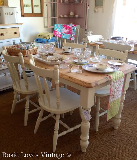 Shabby Chic vintage farmhouse pine table and four painted chairs at rosielovesvintage.co.uk Distressed Dining Chairs, Farmhouse Table And Chairs, Pine Table And Chairs, Upcycled Dining Chairs, Farmhouse Style Kitchen Table, Painted Shelves, Dining Rooms Ideas, Trendy Farmhouse Kitchen, Dining Table Makeover