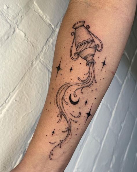 Aquarius Zodiac Tattoo For Women, Back Tattoo Women Aquarius, Aquarius Name Tattoo, Aquarius Tattoo For Women Zodiac, Aquarius Sun Tattoo, Water Aesthetic Tattoo, Aquarius Tattoo Fine Line, Aquarius Wrist Tattoo, Water Bearer Aesthetic