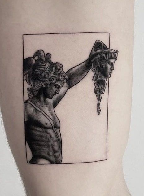 Greek Roman Tattoo Design, Small Roman Tattoo Ideas, Medusa Perseus Tattoo, Art Inspired Tattoos Famous, Greek Woman Statue Tattoo, Mens Medusa Tattoo, Roman Greek Tattoos, History Tattoos For Men, Roman Tattoo Men