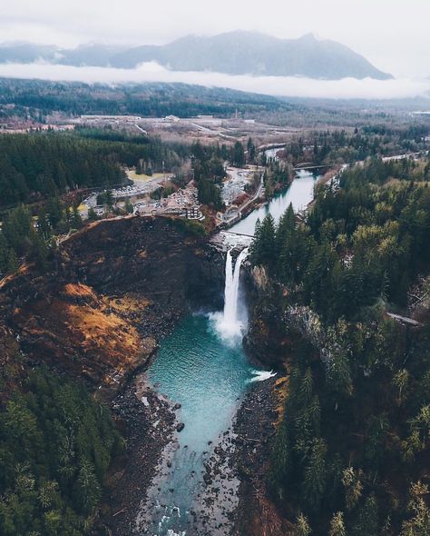 Snoqualmie Falls, WA Snoqualmie Washington, Adventure Goals, Snoqualmie Falls, Foreign Travel, Vancouver Washington, Summer Road Trip, Banff National Park, Mountain Landscape, Pacific Northwest