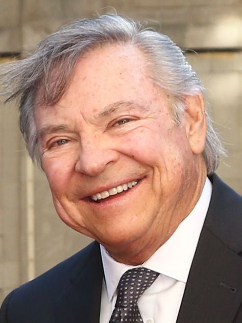 Happy Birthday to legendary voice actor Frank Welker! He has voiced Fred for over 50 years and Scooby for almost 20 years! Movie Celebrities, Frank Welker, Famous Movies, Voice Actor, 50 Years, Famous People, Dumb And Dumber, 20 Years, Over 50