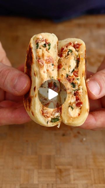 Yoghurt Flatbread, Tomato Mozzarella Basil, Sandwiches Wraps, Self Raising Flour, Tomato Mozzarella, Flatbread Recipes, Food Content, Tomato And Cheese, Sun Dried Tomatoes