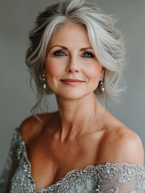 Mother Bride Hairstyles Over 50, Boho Wedding Hair Mother Of The Bride, Shoulder Length Hair Dos For Wedding, Elegant Gray Hairstyles, Mothers Of The Bride Hairstyles, Gray Hair Wedding Styles, Hair Makeup Hairstyles For Wedding, Elegant Updos For Medium Hair Wedding, Natural Hair And Makeup Wedding