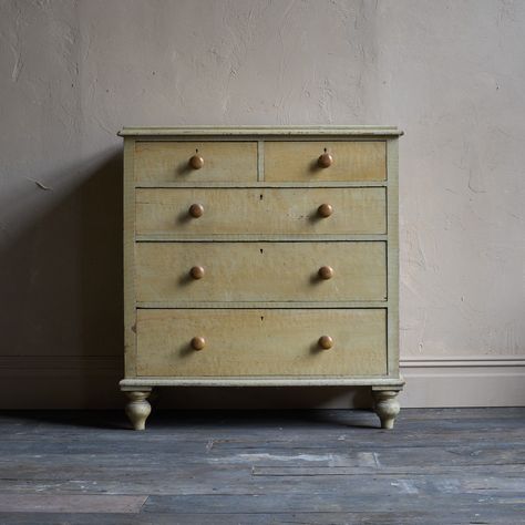 A Faux Birch Chest of Drawers. Beautifully done original paintwork, just the right amount of detail in my opinion. . . . . . #antiquesandinteriors #countryhouseinteriors #countryhouseantiques #englishantiques #antiqueinteriors #englishcountryhome #homesandantiques #homesandinteriors #19thcenturyantiques #antiquechestofdrawers Antique Chest Of Drawers, English Country Style, Antique Chest, English Antiques, English Country House, In My Opinion, Furniture Inspiration, Chest Of Drawers, Painted Furniture