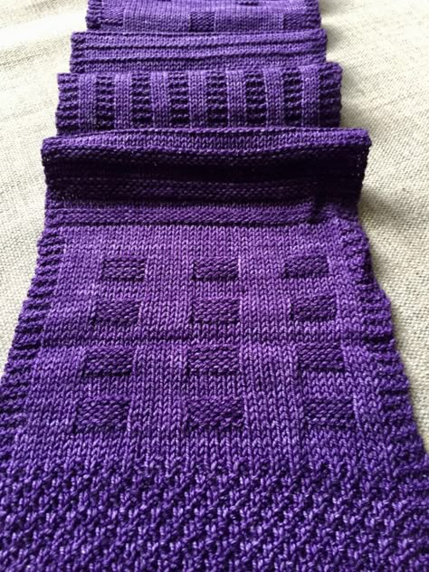 Hand knit scarf