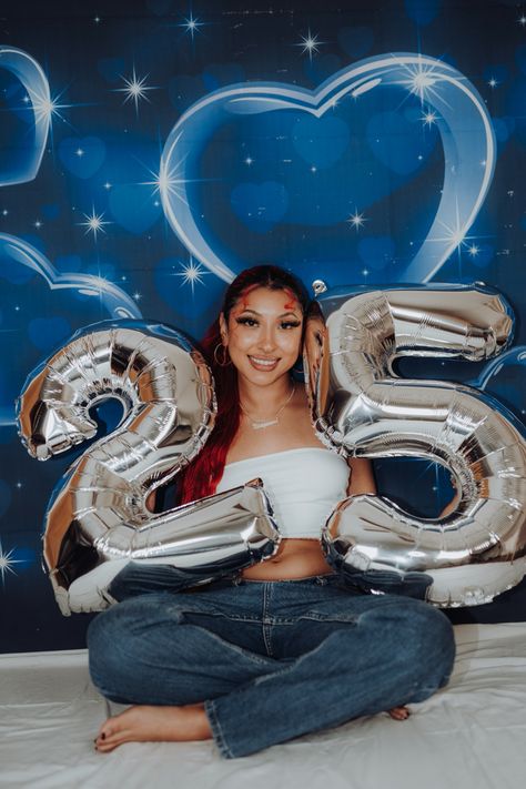 90s Photoshoot Birthday, 2000 Birthday Photoshoot, Old School Birthday Photoshoot, 2000s Theme Photoshoot Birthday, 28 Birthday Photoshoot Ideas, 90s Backdrop Photoshoot, 2000s Theme Photoshoot Best Friends, Early 2000s Photoshoot Backdrop Couple, 90s Birthday Photoshoot